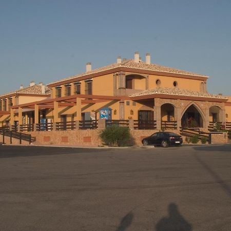 Hotel-Restaurante Cerrillo San Marcos Diezma Eksteriør bilde