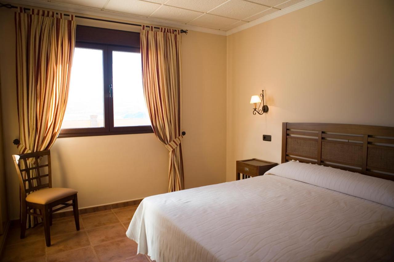 Hotel-Restaurante Cerrillo San Marcos Diezma Eksteriør bilde