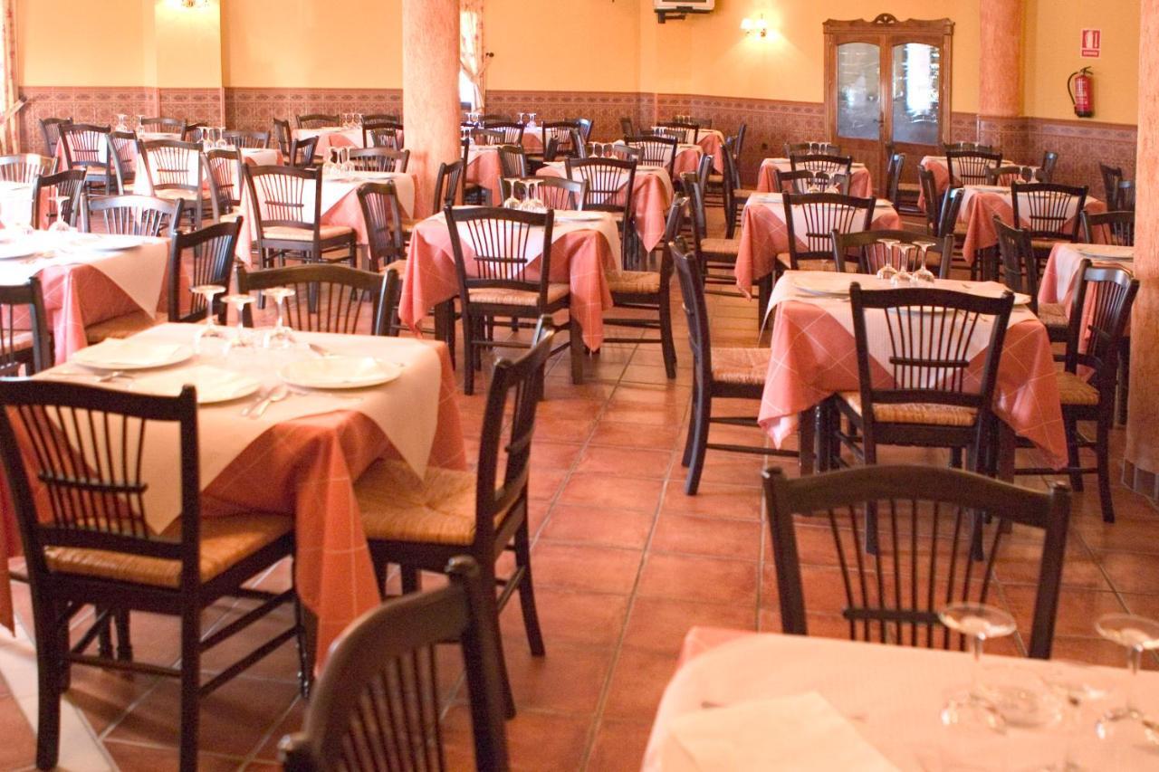 Hotel-Restaurante Cerrillo San Marcos Diezma Eksteriør bilde