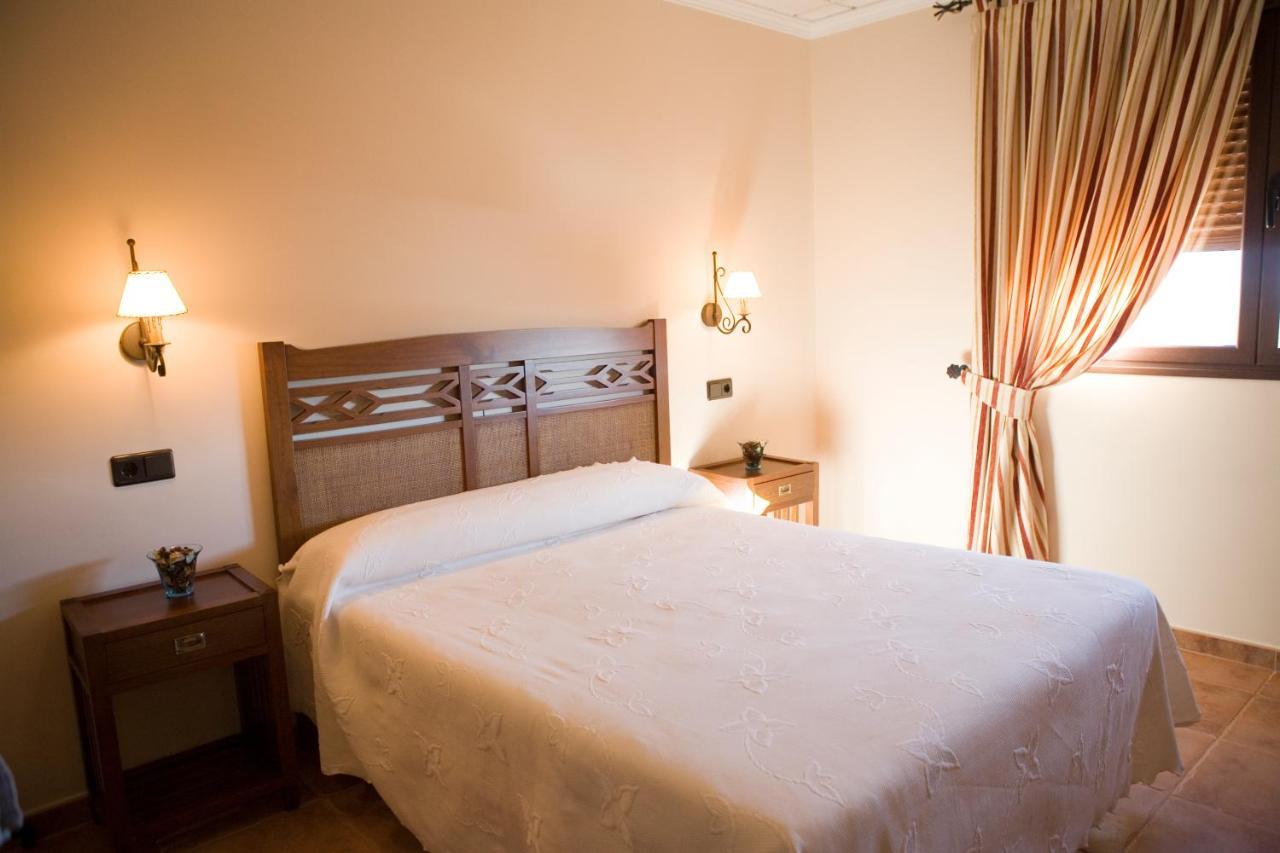 Hotel-Restaurante Cerrillo San Marcos Diezma Eksteriør bilde