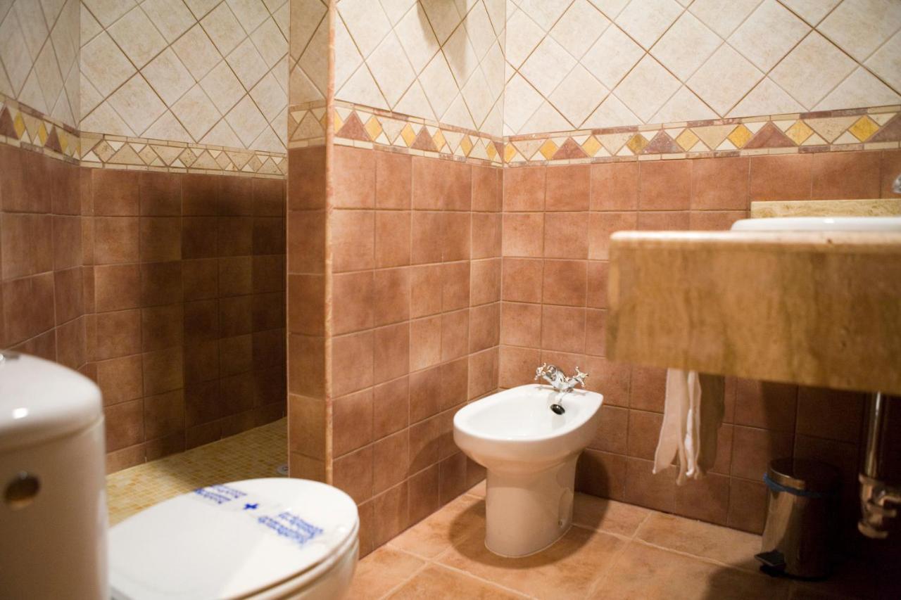 Hotel-Restaurante Cerrillo San Marcos Diezma Eksteriør bilde